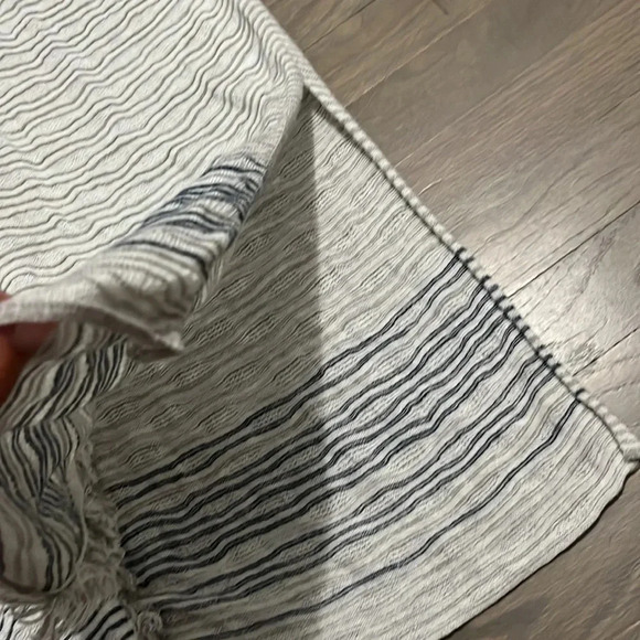 NIC + ZOE Fringe duster. Size large - Picture 6 of 9